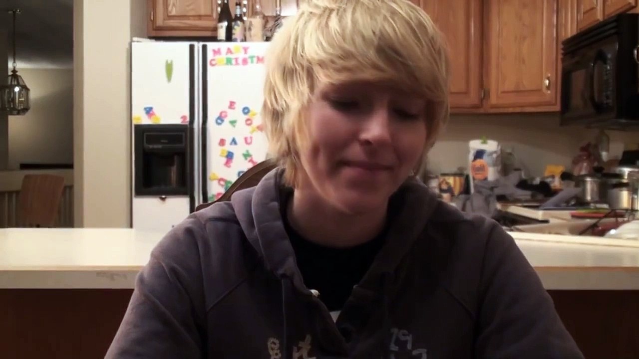 FML Tales From FMyLife NEW YEARS SPECIAL #5 Happy Newd Year 2014 ...