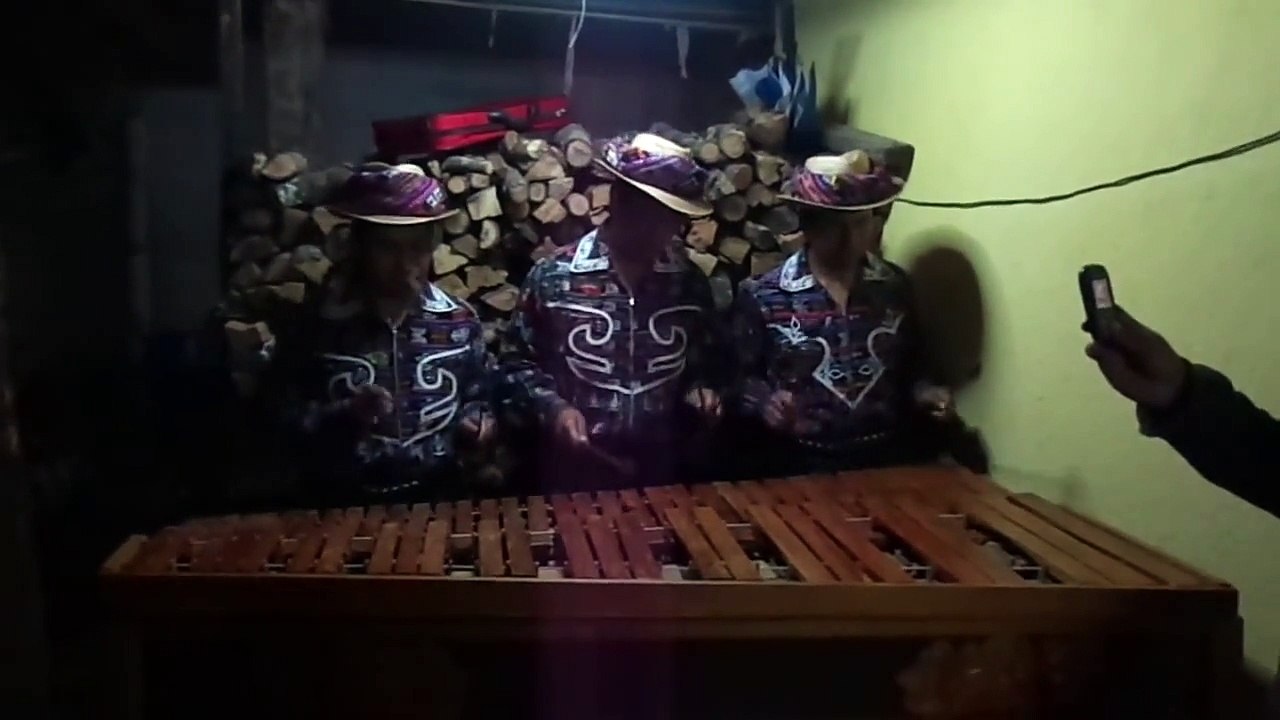 MARIMBA MAYAN MUSIC GUATEMALA AND MEXICO, Marvelus Travel