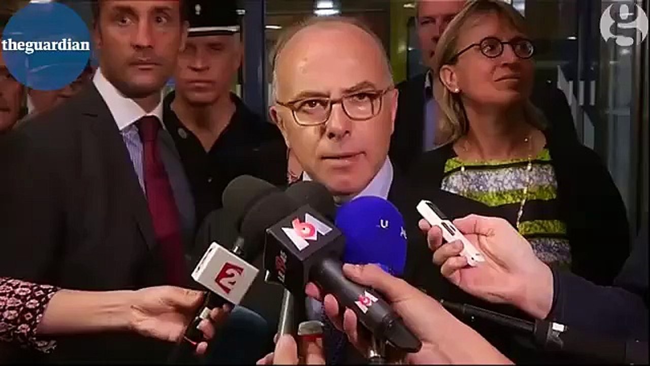 France attaque du train les fonctionnaires louent (bravoure)  de passagers - vidéo