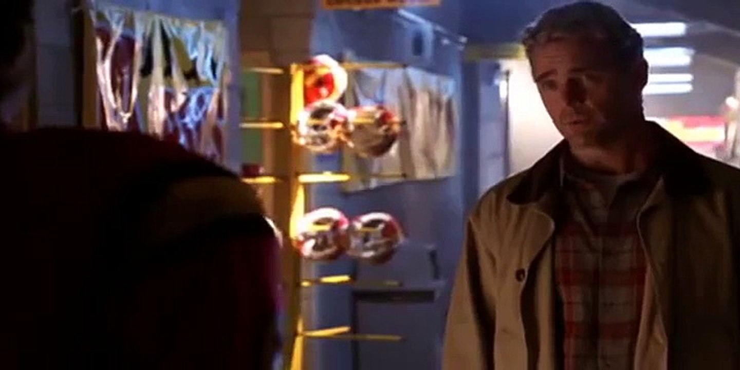 smallville clark saving chloe during football game