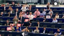 Tsipras all'europarlamento, popolo greco non vuole rottura con Europa