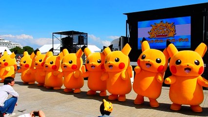 Yokohama Pikachu dance at Event is so Crazy!