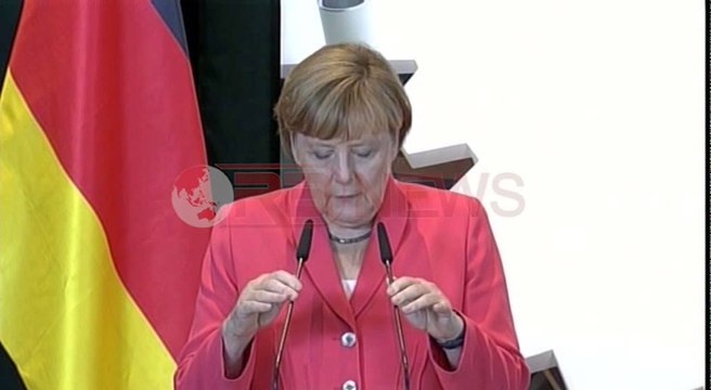 Vizitë historike, Merkel: Nuk ka negociata me azilkërkues, Rama: Në Nëntor gati çelja e negociatave
