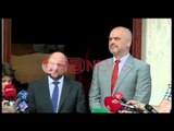 Martin Schulz pas takimit me Ramën: Kriza greke do të kishte efekte edhe mbi Shqipërinë - Ora News-