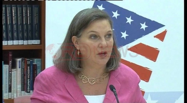 Zyrtarja e lartë e DASH, Nuland: Qytetarët nuk meritojnë të votojnë të inkriminuarit - Ora News-