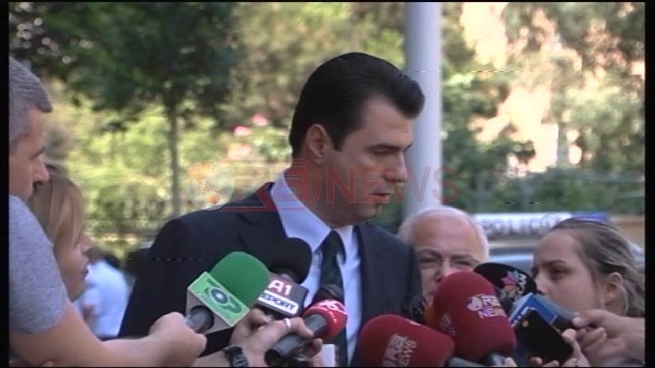 Basha: PD nuk është parti që bën “koka turku” - Ora News- Lajmi i fundit-