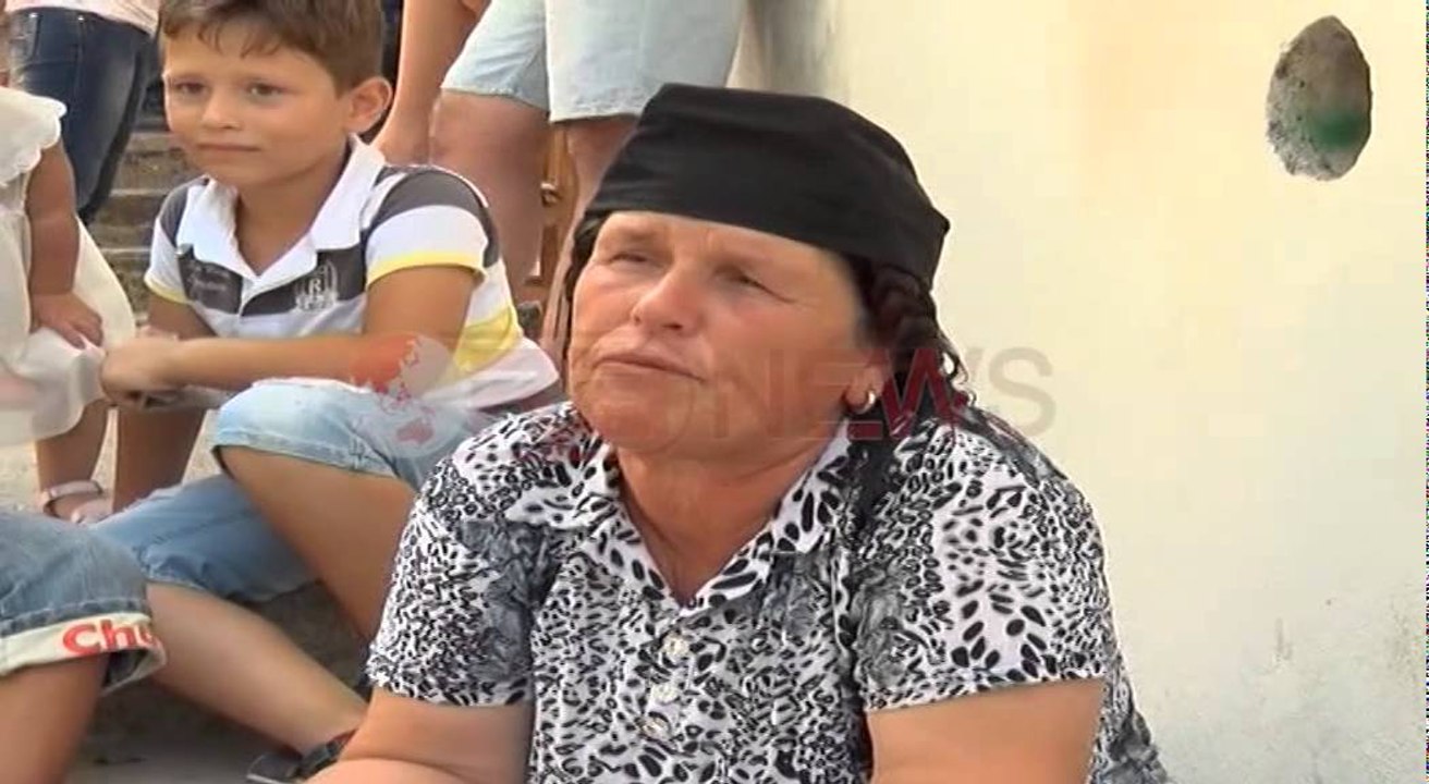 Lezhë, Radhë të gjata aplikimesh për pasaporta,...