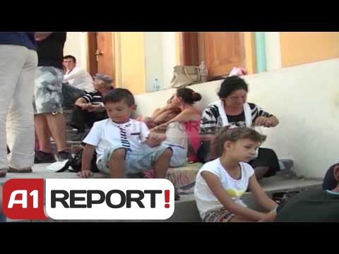 A1 Report - Aplikimi për pasaporta në Lezhë një 'ferr' radhët e gjata vijojnë prej ditësh