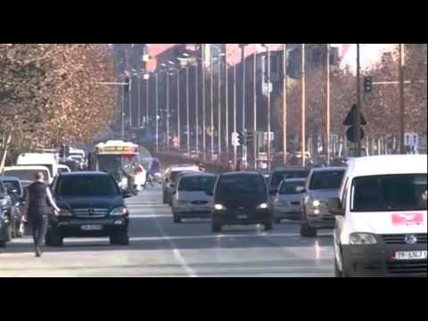 Çmimi i naftës s’njeh kufij, rritet përsëri brenda pak ditëve, ndërsa ulet në bursa