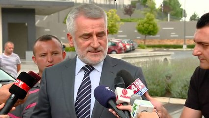 Kriza politike, Thaçi takon Bejlin dhe Oravin