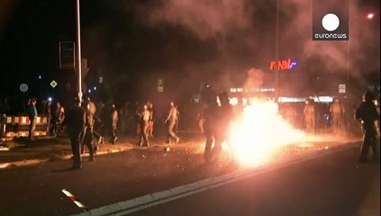 Germany: stones thrown at migrant buses entering Heidenau shelter