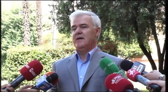 Xhafaj sulmon Nishanin: Nuk është detyrë të japësh intervista për të intimiduar të tjerët- Ora News