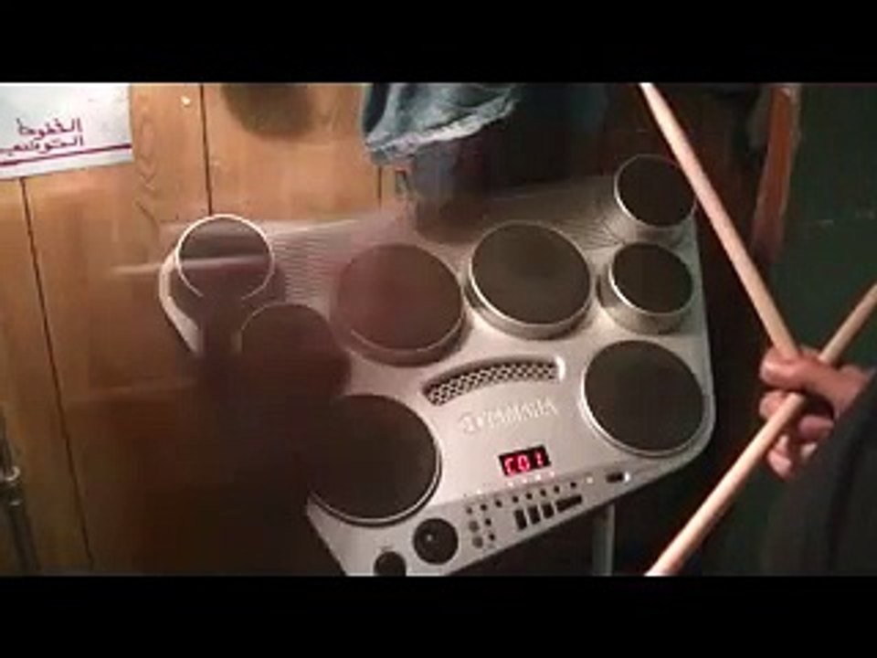 Joan jett i hate myself for loving you  drum cover (yamaha dd65)
