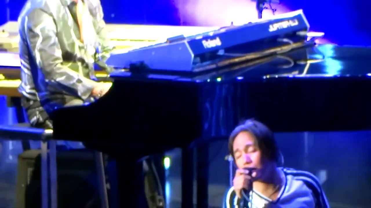 Journey Live in Concert - Open Arms at Hollywood Bowl