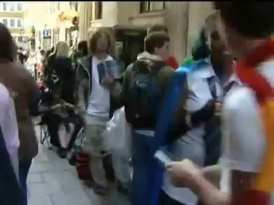 Bonnie Wright and Tom Felton in Paris HP6