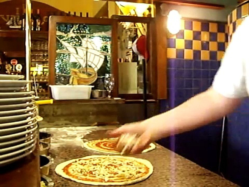 Ristorante Pizzeria Il Veliero Bologna (Via Milazzo 11 / A, 40121 Bologna, Tel. 051 255888)