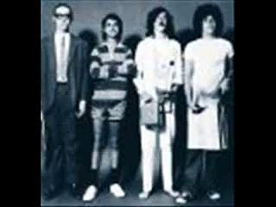 Serú Girán - A los jóvenes de ayer