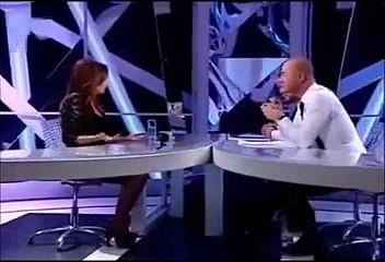 المتهم امل حجازي ترفض تصويرها في الاعمال الخيرية 0