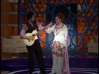 Hot Nargis Stylish Dance With  Naseem Vicky - YT