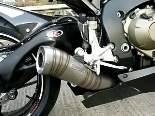 2008 Honda Fireblade CBR1000RR with Leo Vince GP-PRO Exhaust