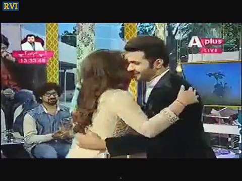 Pakistani vulgarity on Indian Songs...LOL...where was chutiya Hamid Gul..