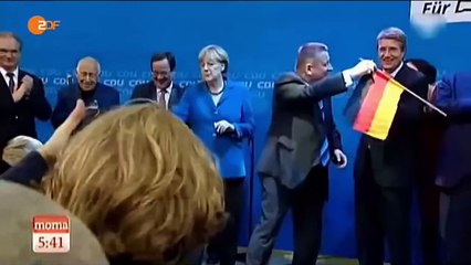 Merkel wirft BRD Fahne weg Langversion