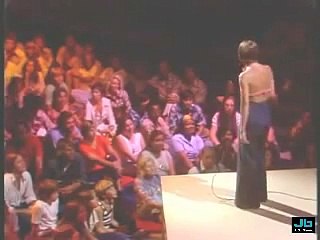 Helen Reddy - I Am Woman (Midnight Special - Feb 2, 1973)