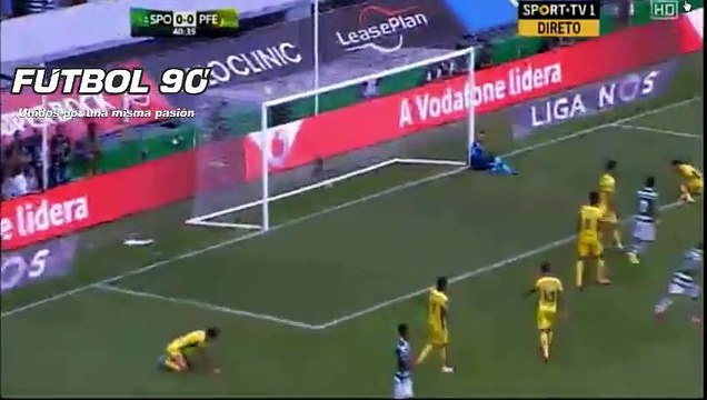 André Carrillo anotó en el empate del Sporting Lisboa con Pacos Ferreira