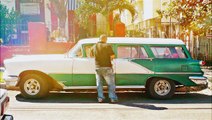 HAVANA CUBA 2015  VEDADO  OLD AMERICAN CLASSIC 1950s Cuba Cars   HOUSE & MANSIONS DOCUMENTARY