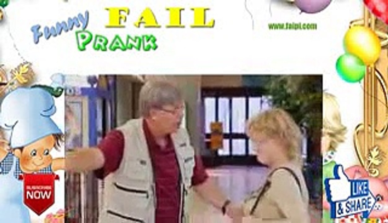 Funny Best Rodents Pranks   Best of Just for Laughs Gags UZWYw4ph0sE