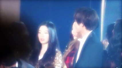 [Fancam CUT] Red Velvet + BTS V + Baekhyun  @ Seoul Music Awards