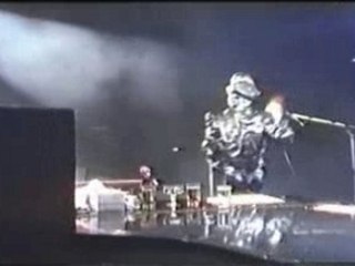 Queen - We Will Rock You (Live Japan)