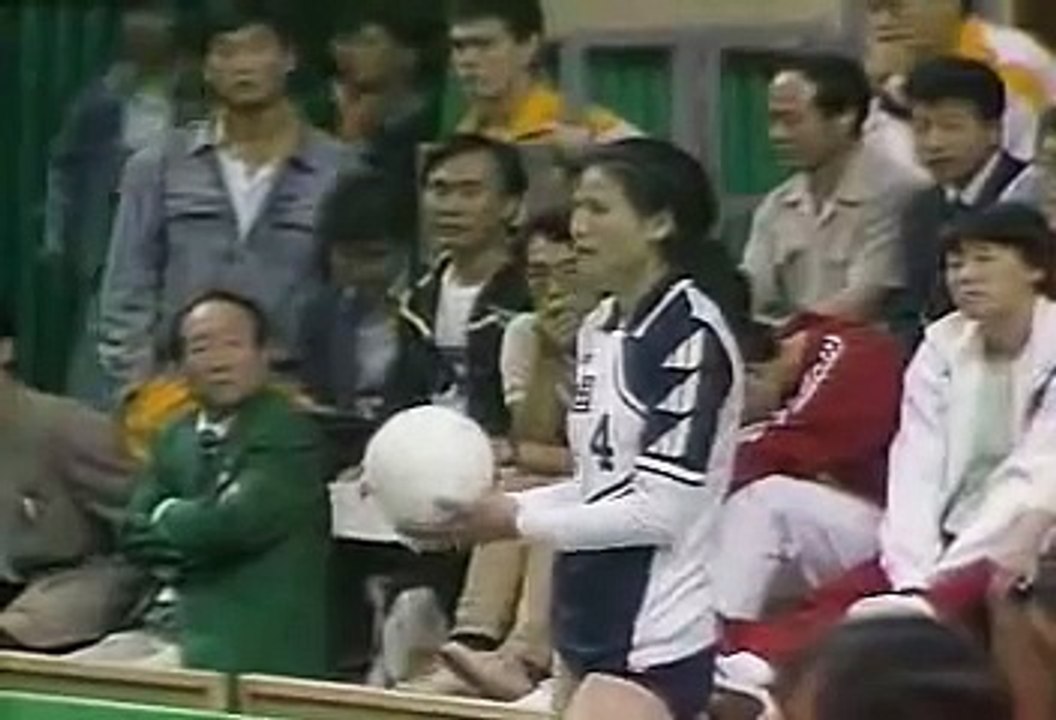 PERU VS CHINA SEOUL 88 VOLLEYBALL SET 5