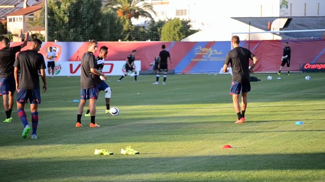 Inside GFCA - L'ENTREE DES JOUEURS CONTRE ANGERS