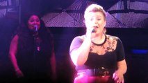 Kelly Clarkson - Catch My Breath - Live - 2015 Piece By Piece Tour - Cincinnati, Oh
