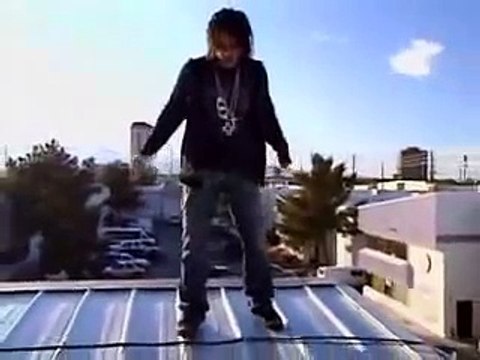 Cris Angel- Levitation from building to building