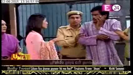 Apne pati ko chudva ne  Akshara paunchi police station jaha gunehgar ko maara Thappad - 23 august 2015 - Yeh Rista Kya Kahlata Hai