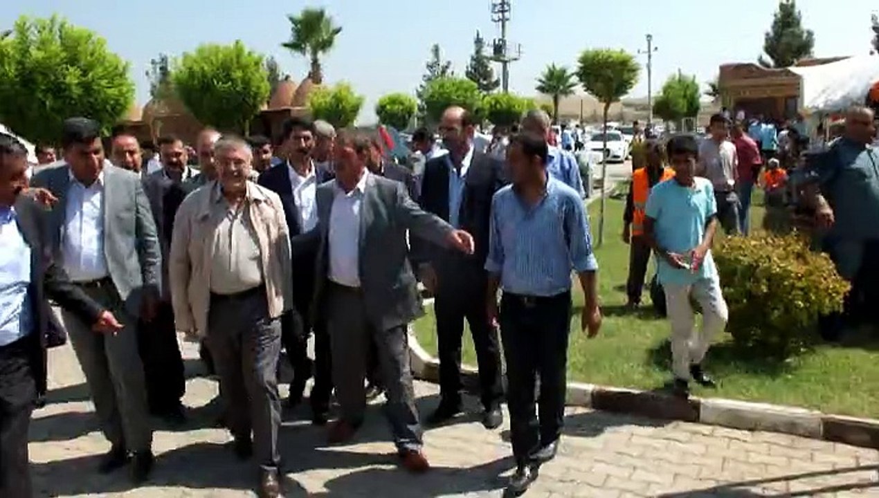 HARRAN BELEDİYE BAŞKANI ÖZYAVUZ'UN OĞLU ÖMER EVLENDİ.