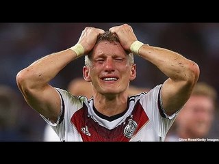 5 Moments In Football That Made The Whole World Cry
