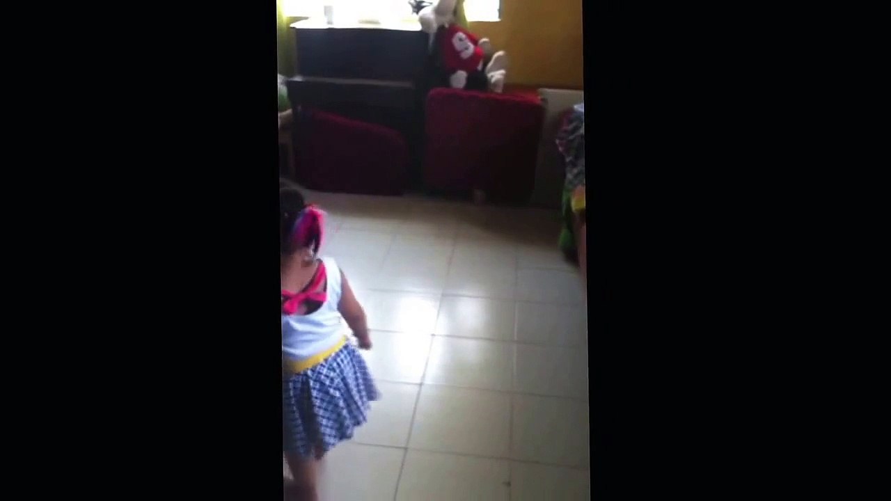 Dancing baby maevery dior july 17,2015