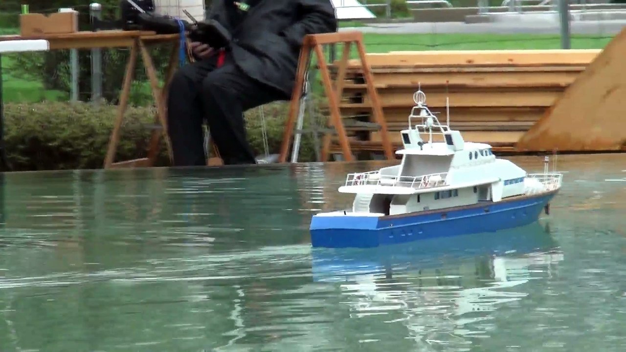 PEGASUS III MOTORBOOT