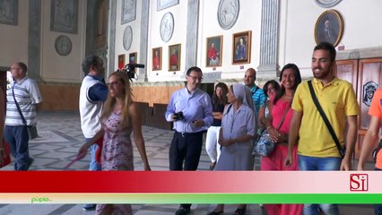 Napoli - Sepe e gli studenti attendono Mattarella: ma il presidente non arriva (22.08.15)