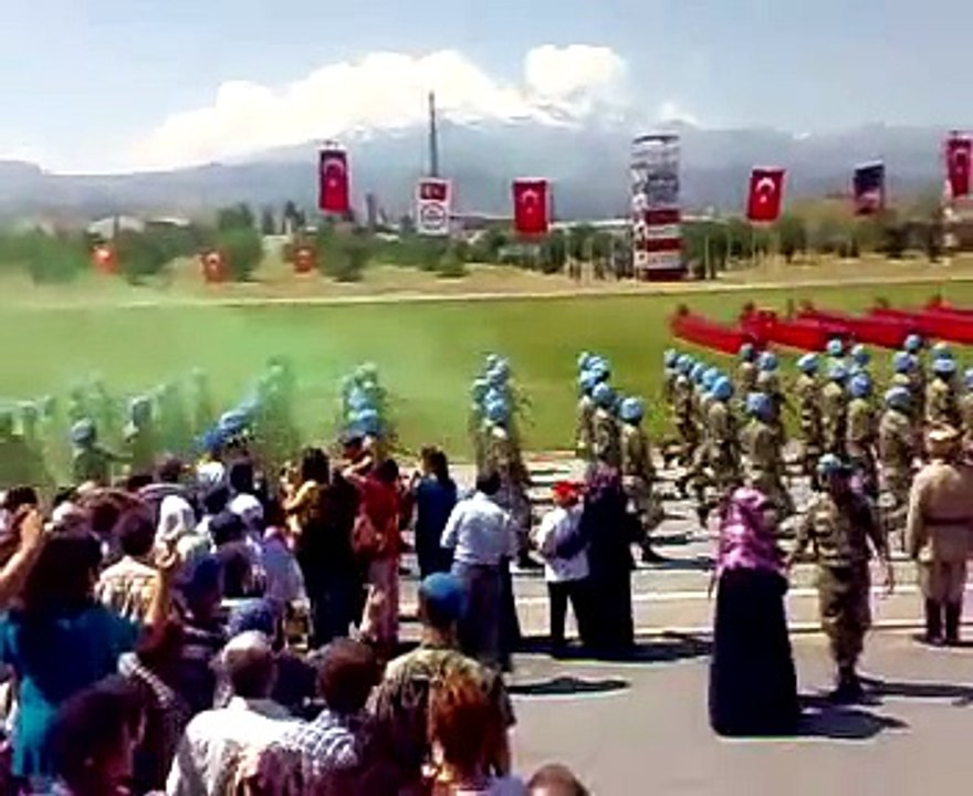 Ugur Akkaya Kayseri 1.Komando Tugayı [ Yemin Töreni ]'nden Görüntüler