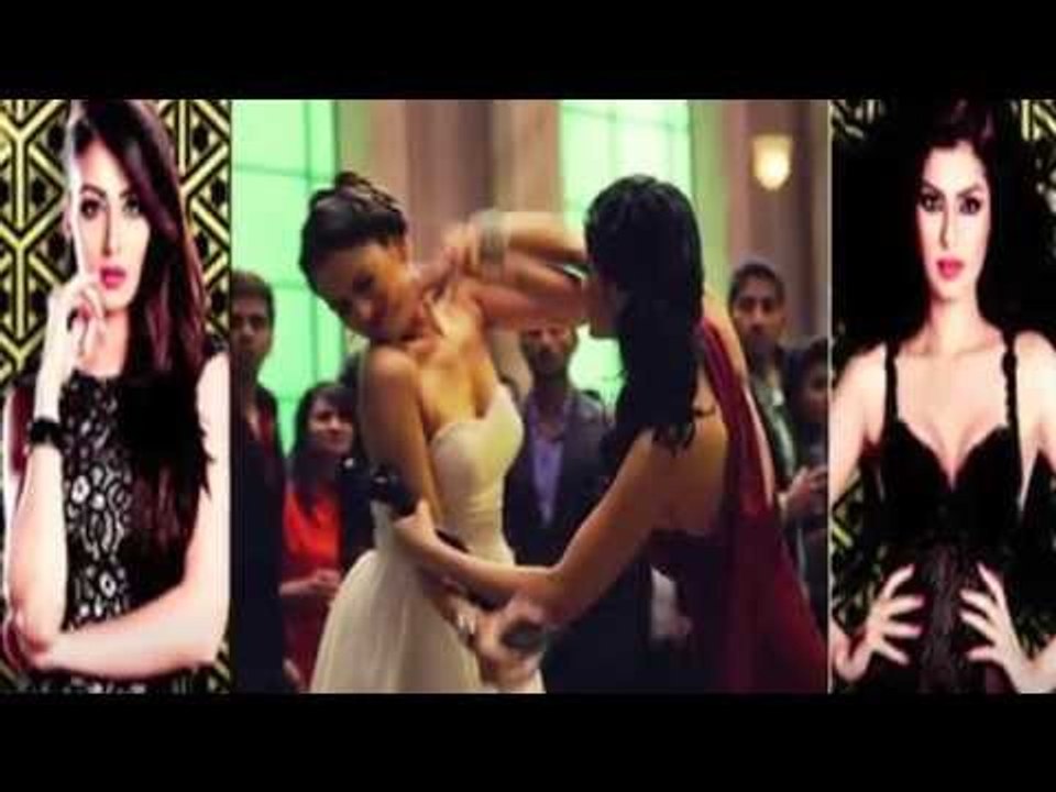 Real Bollywood Actress Fight in Reality front of Camera