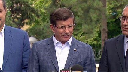 Davutoğlu: "Anayasa ne diyorsa onu yapacağım"
