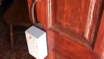 RFID Door Openner using Arduino UNO, Parallax RFID reader and VHG05 Electric Door Release