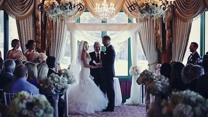 Il interrompt la cérémonie de son mariage pour échanger quelque chose très spéciale avec la fille de la mariée