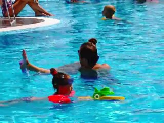 Adieu la Crimée, les Ukrainiens affluent à Odessa pour les vacances