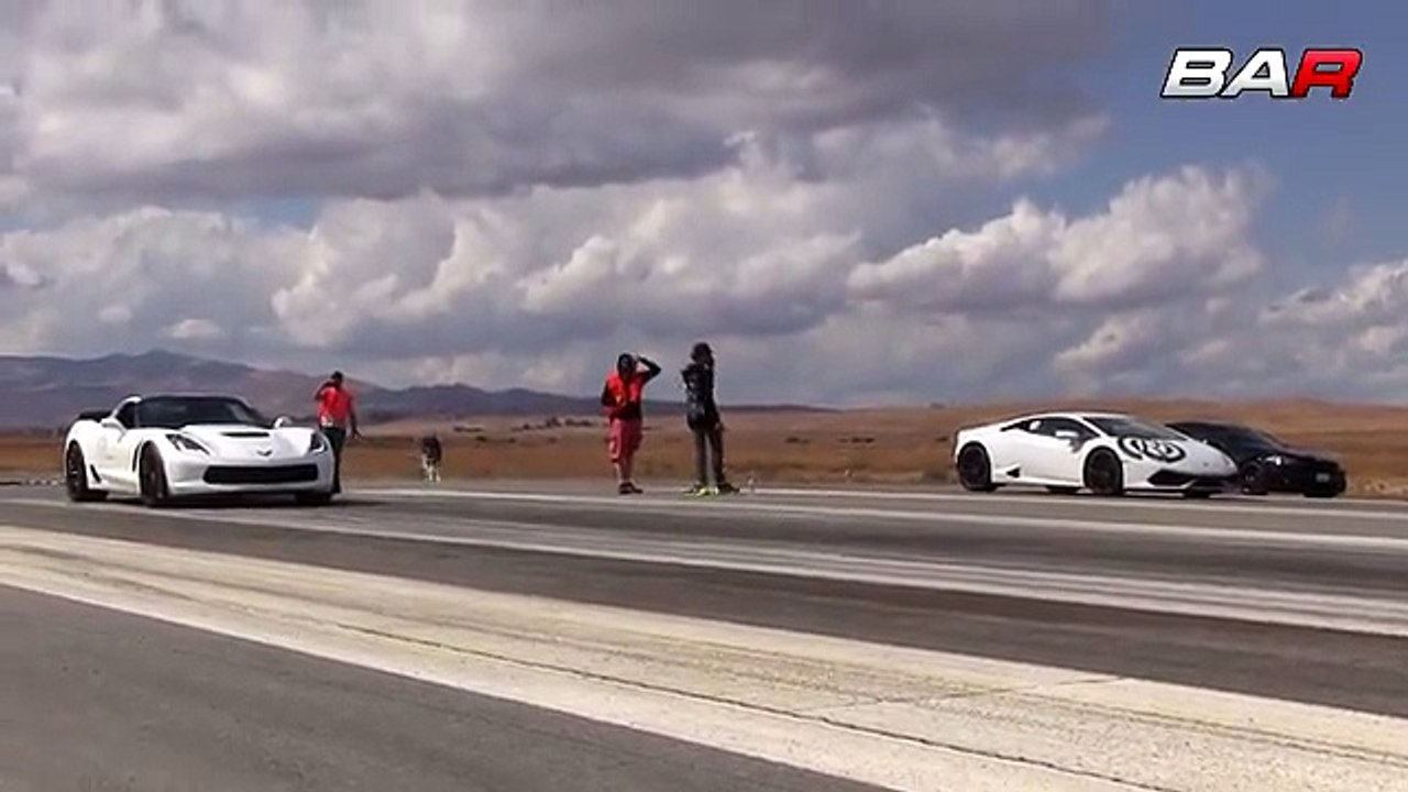 C7 Z06 vs Lamborghini Huracan