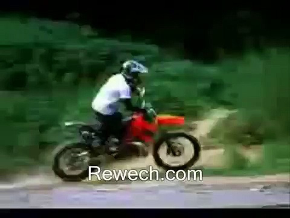 تفحيط بالدراجة النارية